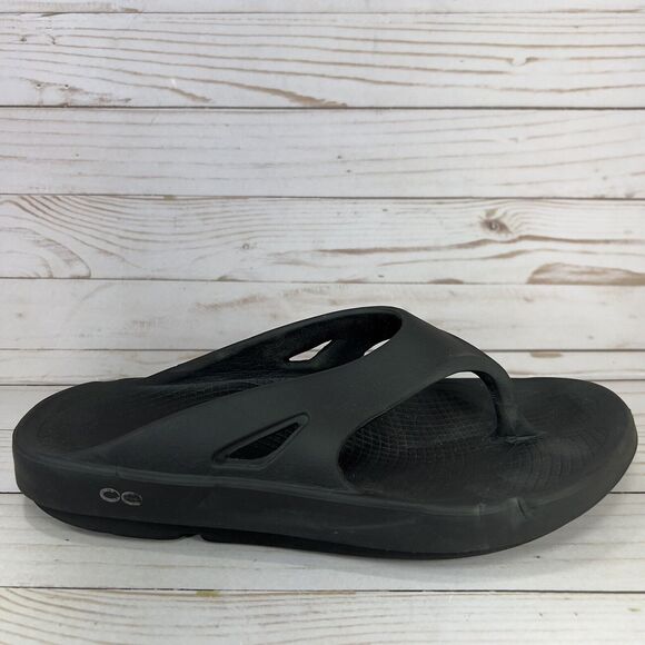 Oofos Ooriginal Flip Flops Mens Size 9 Black Comfort Recovery Sandals, Womens 11 - Picture 1 of 9